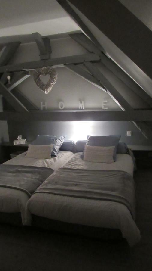 Chez Gladys Et Ses Enfants Hotel Lain Buitenkant foto