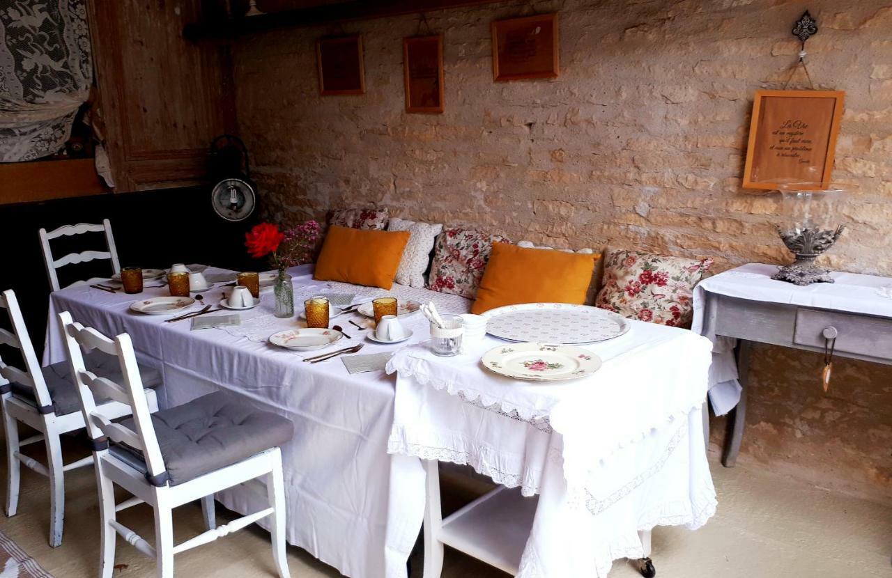 Chez Gladys Et Ses Enfants Hotel Lain Buitenkant foto